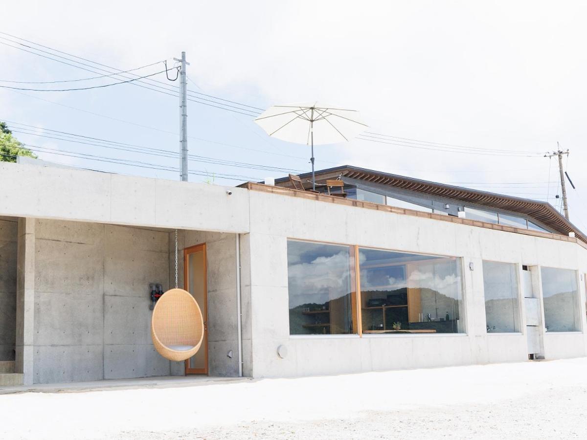 ヴィラ Denpaku The Beachfront Mijora 奄美市