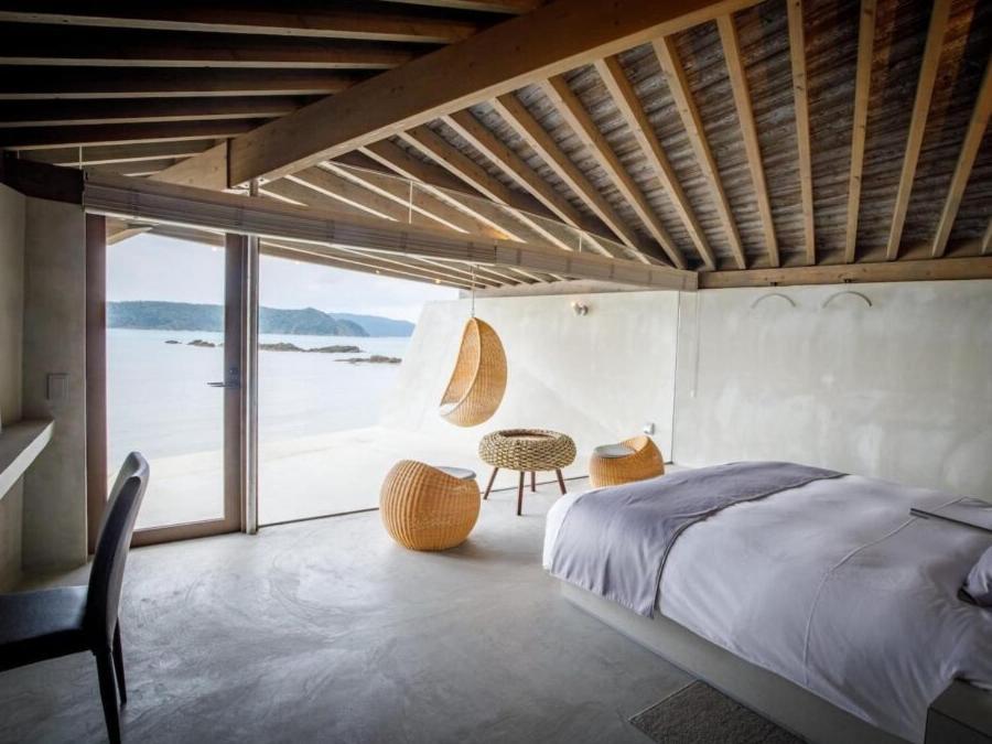 Villa Denpaku The Beachfront Mijora *